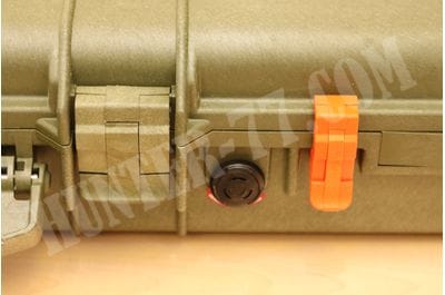 Pelican 1750 Rifle Case With Foam OD Green -foto8