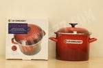 Кастрюля Le Creuset 5.7L стальная эмалированная вишневая Cherry Red 6-Quart Кастрюля Le Creuset 5.7L стальная эмалированная вишневая Cherry Red 6-Quart