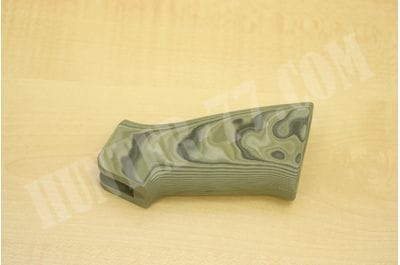 Hogue AR15 / M16 No Finger Groove Smooth G10, G-Mascus Green 13168-foto3