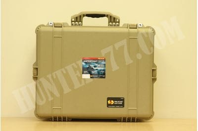 Pelican 1600 Camera Case With Foam (Desert Tan)-foto3