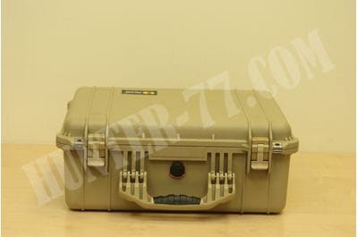 Pelican 1550 Camera Case With Foam (Desert Tan)-foto6