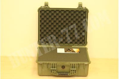 Pelican 1550 Case with Foam (Olive Drab Green)-foto4