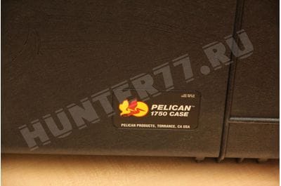 Pelican 1750 Rifle Case With Foam Black -foto2