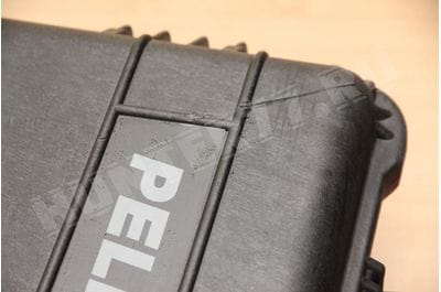 Pelican 1750 Rifle Case With Foam Black -foto9
