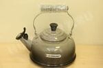 Чайник со свистком Le Creuset 1.6L серый Oyster